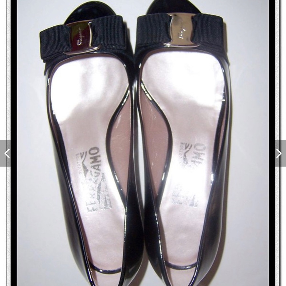 salvatore ferragamo black patent  leather open toes shoes size : 5.5